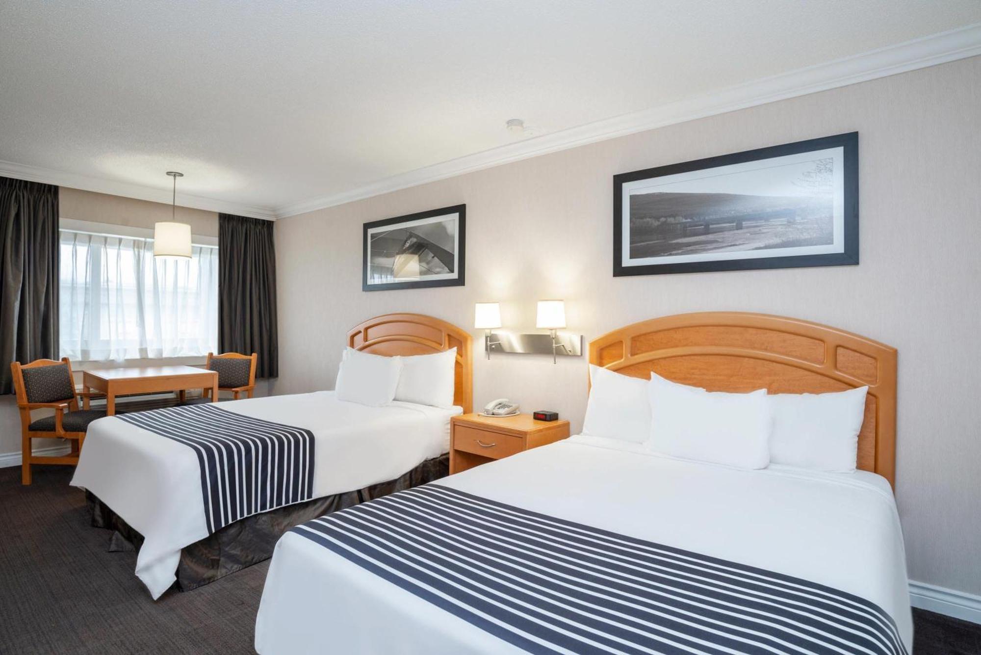 Sandman Hotel Revelstoke Buitenkant foto